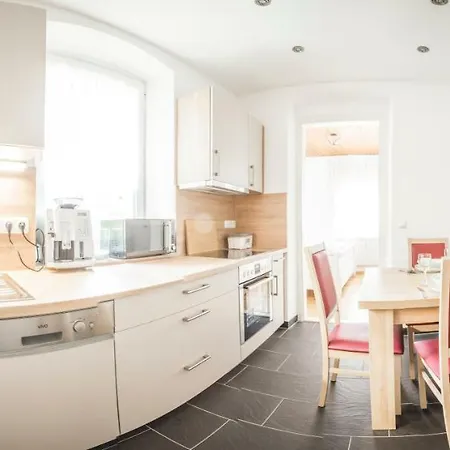 Alpi Apartament *